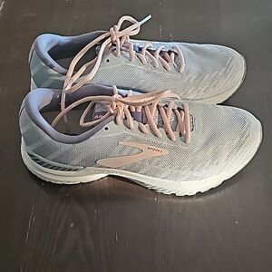 Brooks Ravenna 10 Women's Athletic Cushioned Running Shoes Size 9.5 1202861B110.